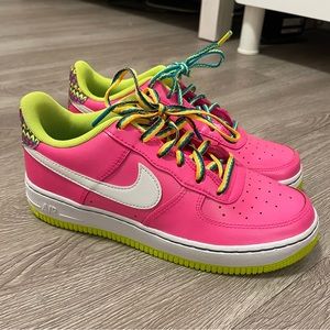 Nike Air Force 1 big kids, 5 youth, hot pink